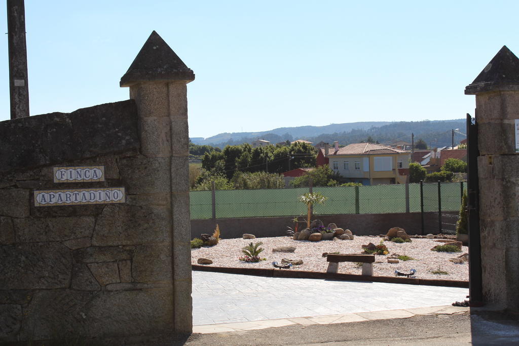 Apartadino A Pobra do Caramiñal Esterno foto
